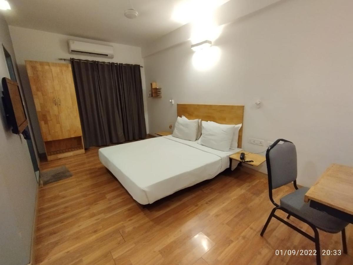 Upar Hotels Indiranagar Μπανγκαλόρ Εξωτερικό φωτογραφία